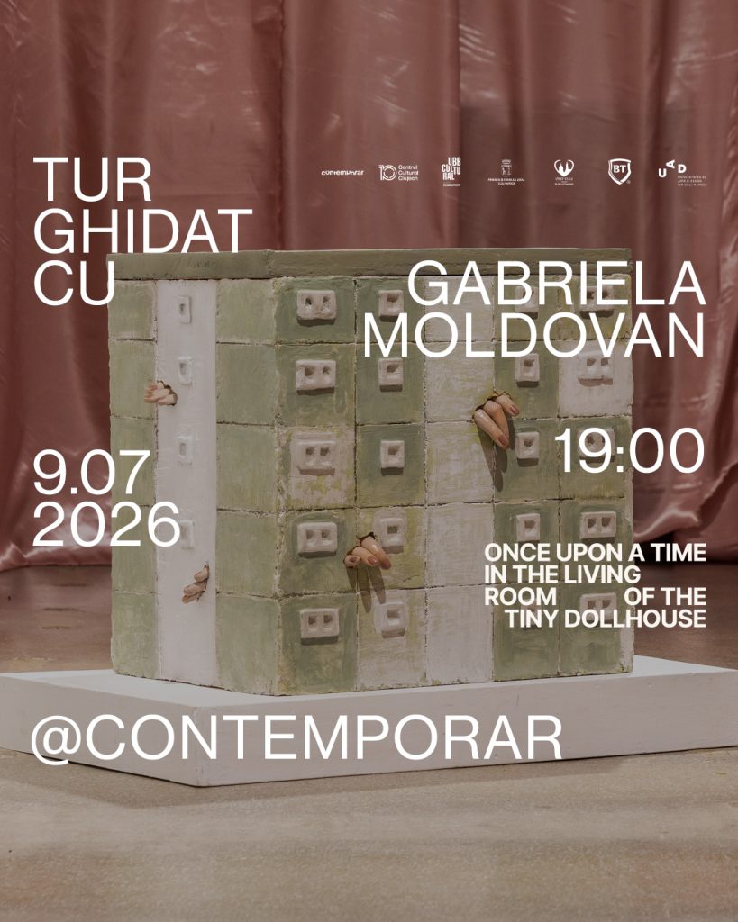 Tur ghidat- Once Upon A Time In The Living Room Of The Tiny Dollhouse